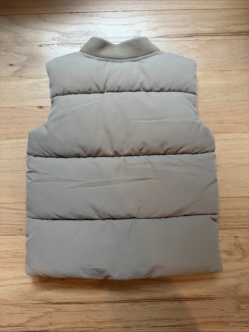H&M Kids Puffer Vest in Taupe